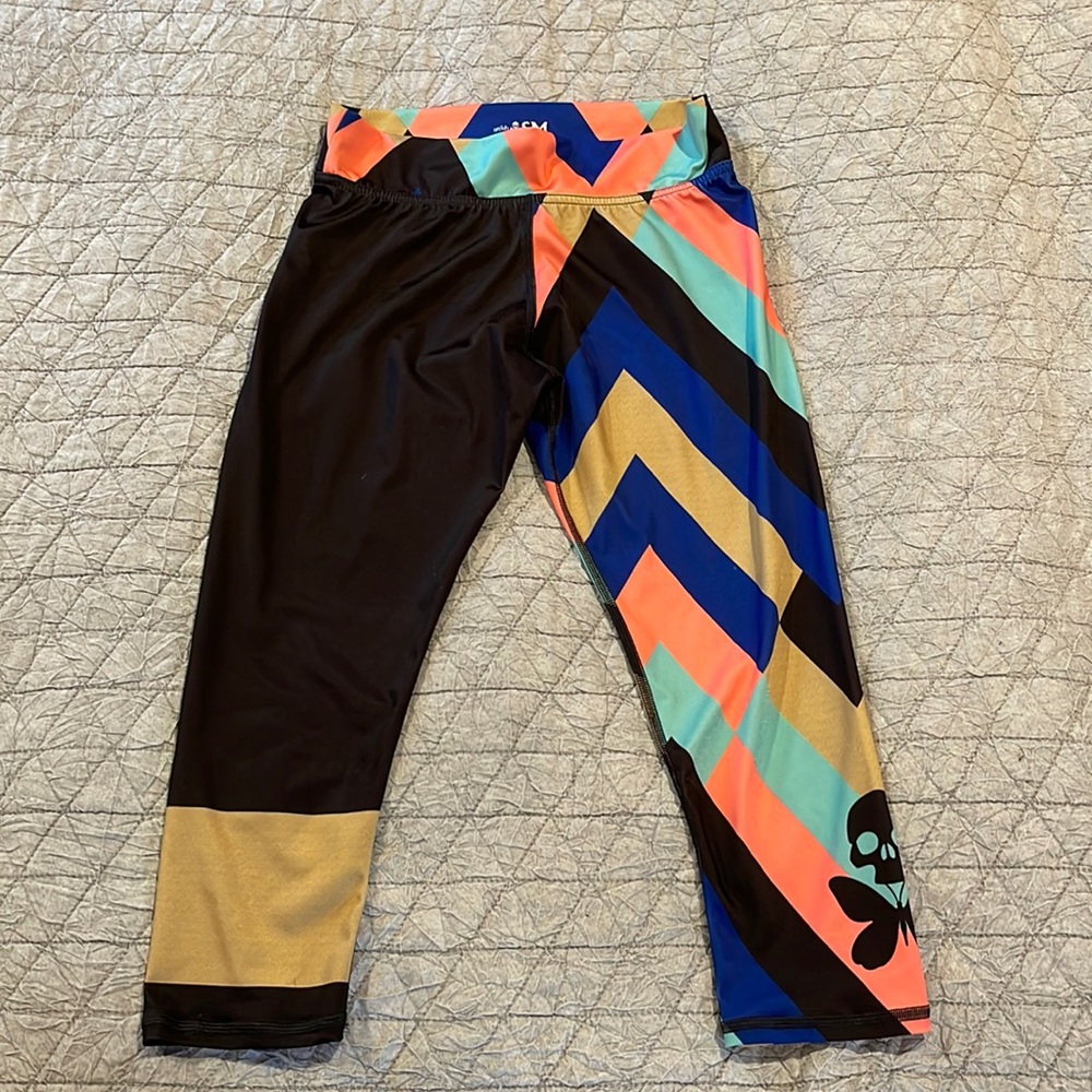 Betty designs water Capri tight